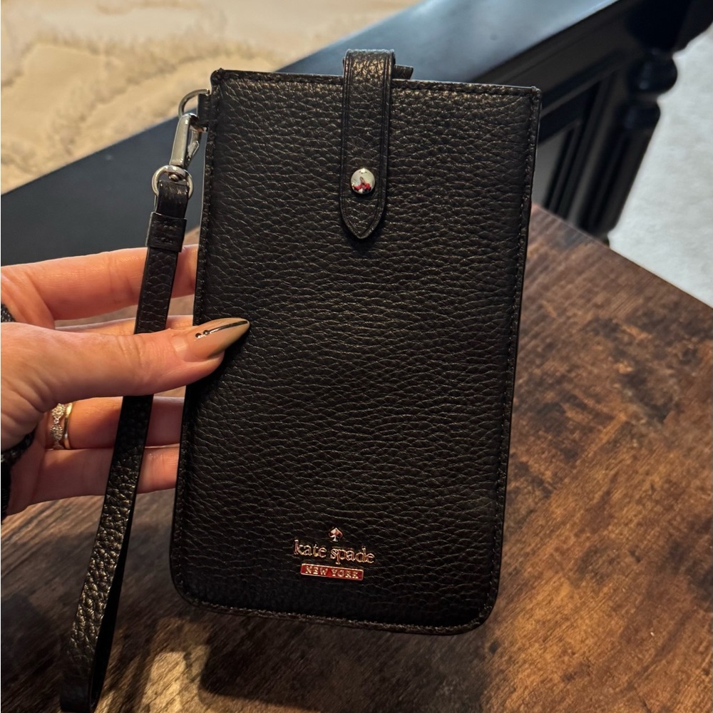 Kate Spade Phone Wristlet - Picture 2 of 12